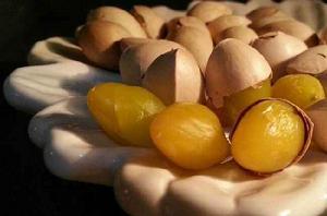 微波烤白果 微波烤白果