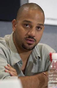 艾倫·休斯 艾倫·休斯