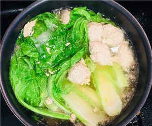 時蔬肉丸湯 時蔬肉丸湯