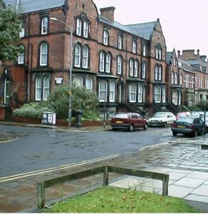 利茲大學管理學院