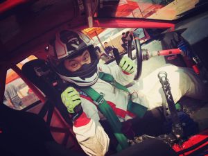 畢家凱車內照片