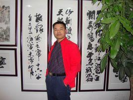 梁志平[軍旅書畫家]