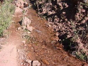 托吾甸村灌溉水渠