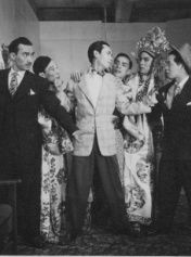 《金粉霓裳》 《金粉霓裳》