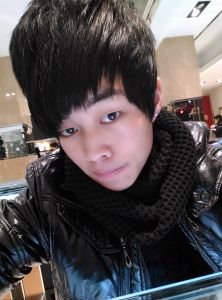 網路歌手 “王俊”