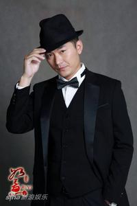 高秋朗(朱泳騰飾)