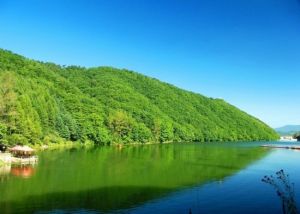 白山青山湖 白山青山湖