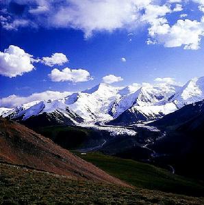 阿尼瑪卿山 阿尼瑪卿山