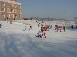 名山島冰上樂園 名山島冰上樂園