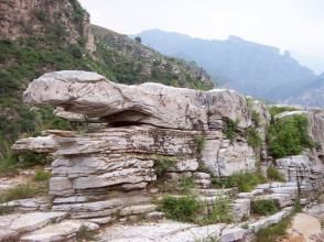 東關上村 東關上村