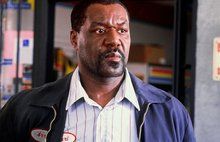 戴爾里·林多  飾演  哈利·洛第克探員