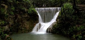 珠簾瀑布 珠簾瀑布