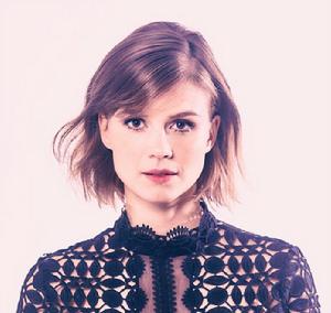 卡佳·赫伯斯 卡佳·赫伯斯