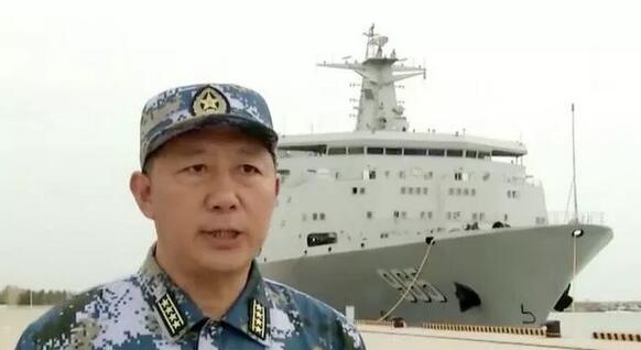 965呼倫湖艦已抵達青島古鎮口綜合保障基地