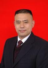 洪江市芙蓉中學第二任校長-易友文