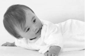 肌張力低下型腦癱