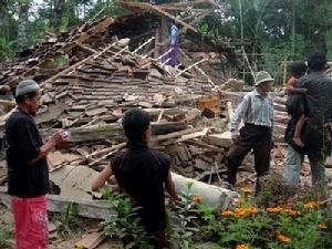 印尼西爪哇省發生7.3級強烈地震