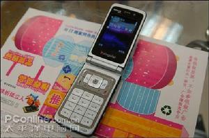 諾基亞N75外觀（一）