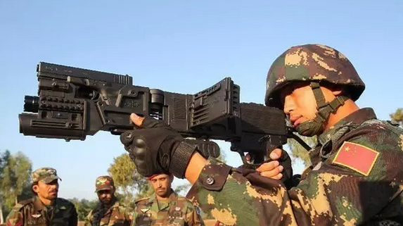 中國和巴基斯坦開展聯合軍事訓練