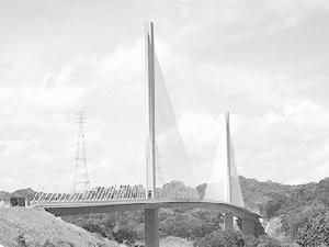 （圖）百年大橋