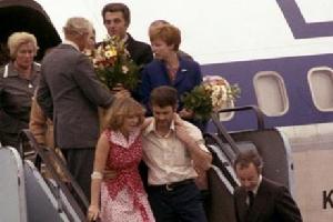 1977年10月13日 1977年10月13日