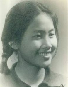 年輕時的王海容