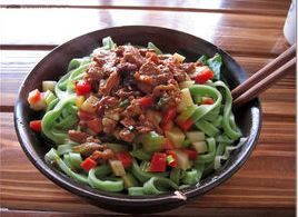 翡翠雜醬面 翡翠雜醬面