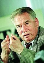 欽吉斯&middot;艾特瑪托夫