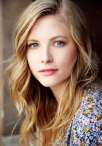 伊莉莎白·布萊克摩爾 伊莉莎白·布萊克摩爾