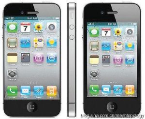 左為假想中的iPhone 5，右為真實的iPhone 4