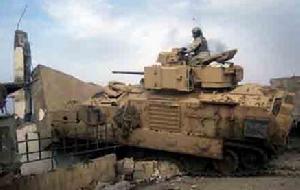 美國布拉德利履帶式裝甲戰車