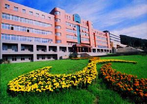 本溪南芬區苗可秀學校