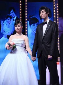 伏玟曉與老公薛斌