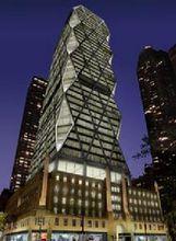 夜幕下的赫斯特大廈