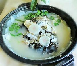 魚頭蘿蔔湯 魚頭蘿蔔湯