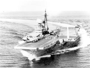 1950年-1958年進行現代化改裝後的勝利號