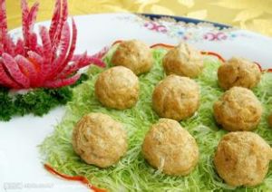 炸鯪魚球 炸鯪魚球