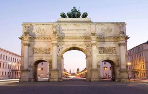 慕尼黑凱旋門 慕尼黑凱旋門