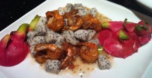 意粉火龍果煎明蝦 意粉火龍果煎明蝦