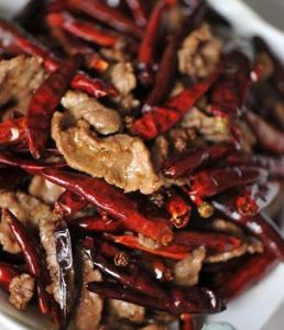 辣子牛肉 辣子牛肉