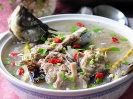 鯽魚燉羊肉 鯽魚燉羊肉