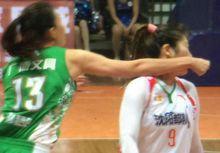 孫夢昕比賽中的“勾拳”