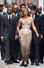 Beyonc&eacute;向來是Thierry Mugler的忠實擁護者