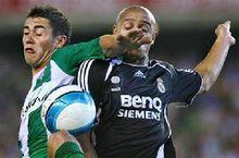 西西尼奧&middot;塞薩雷