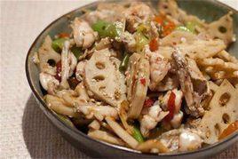 蓮藕煲田雞 蓮藕煲田雞