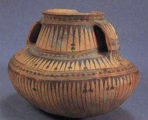 三角紋圜底彩陶罐 三角紋圜底彩陶罐