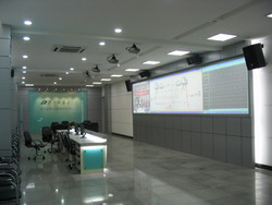 華中科技大學電氣與電子工程學院