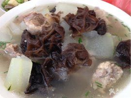 排骨木耳湯 排骨木耳湯