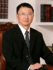 王明輝[雲南白藥集團股份有限公司原董事長]