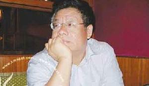 原人民大學政治系主任張鳴